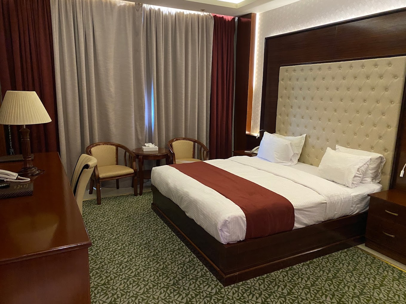 Queen Palace Hotel