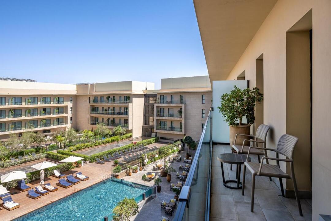 Radisson Blu Marrakech, Carré Eden
