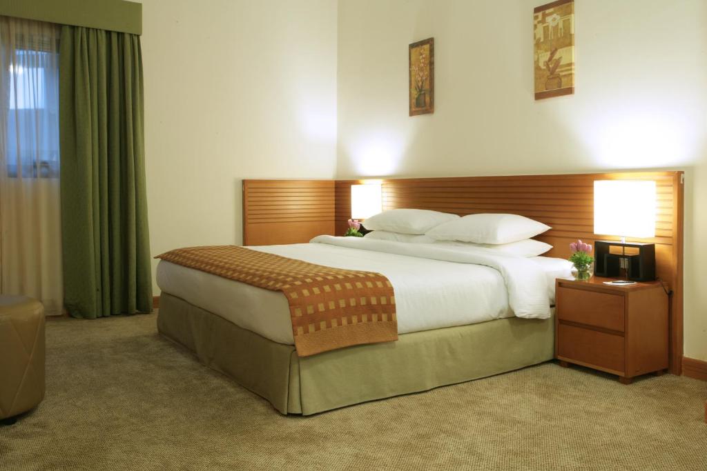 Ramada Hotel & Suites Ajman