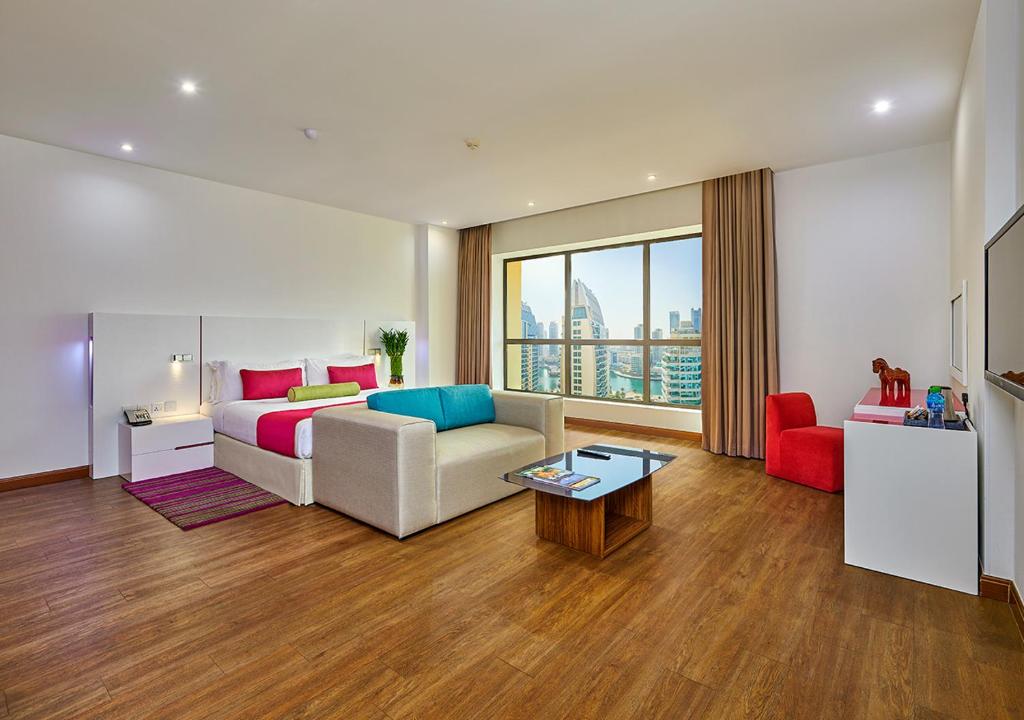 Ramada Hotel, Suites and Apartments by Wyndham Dubai JBR
