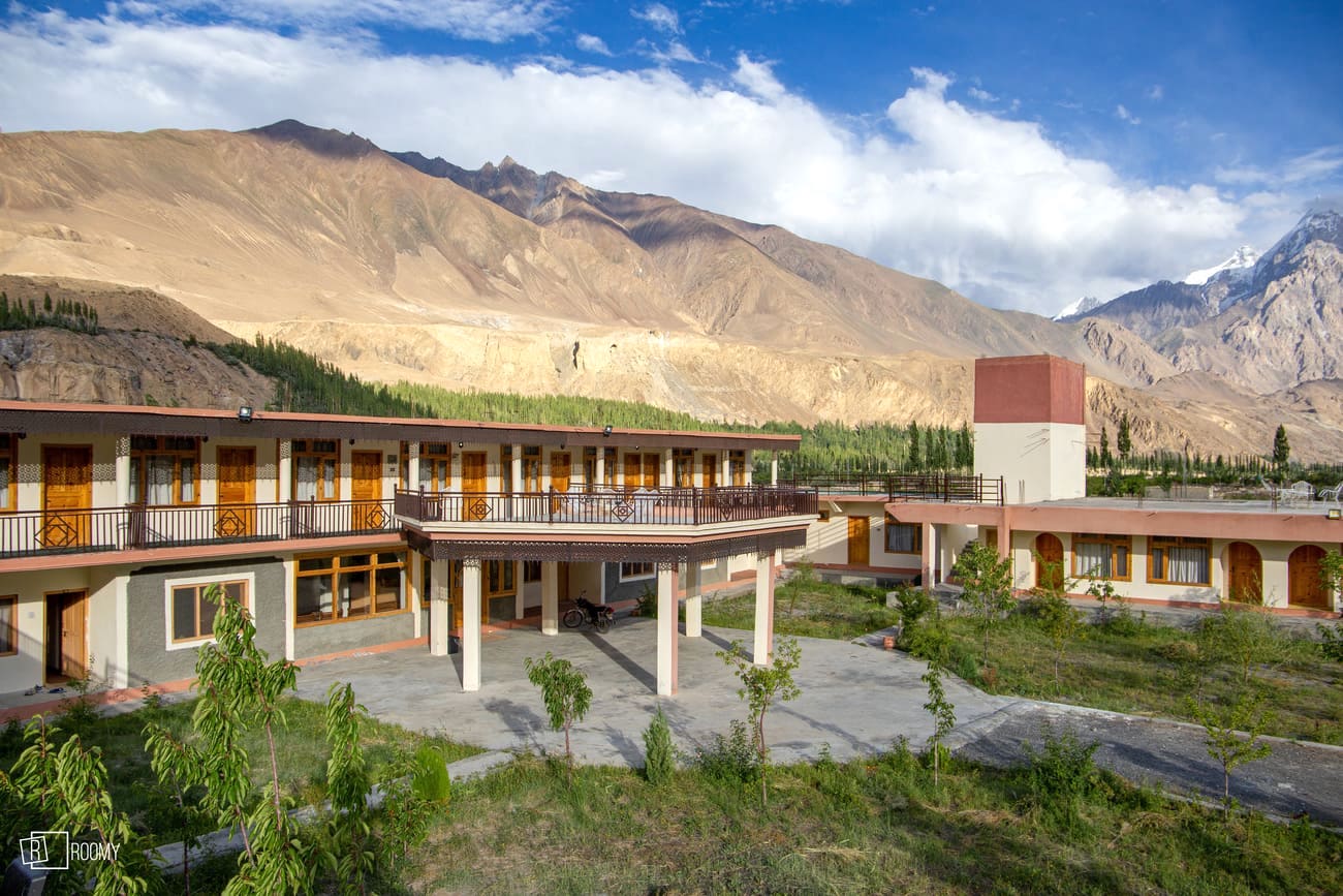 Roomy Khawna Hotel, Sost Hunza