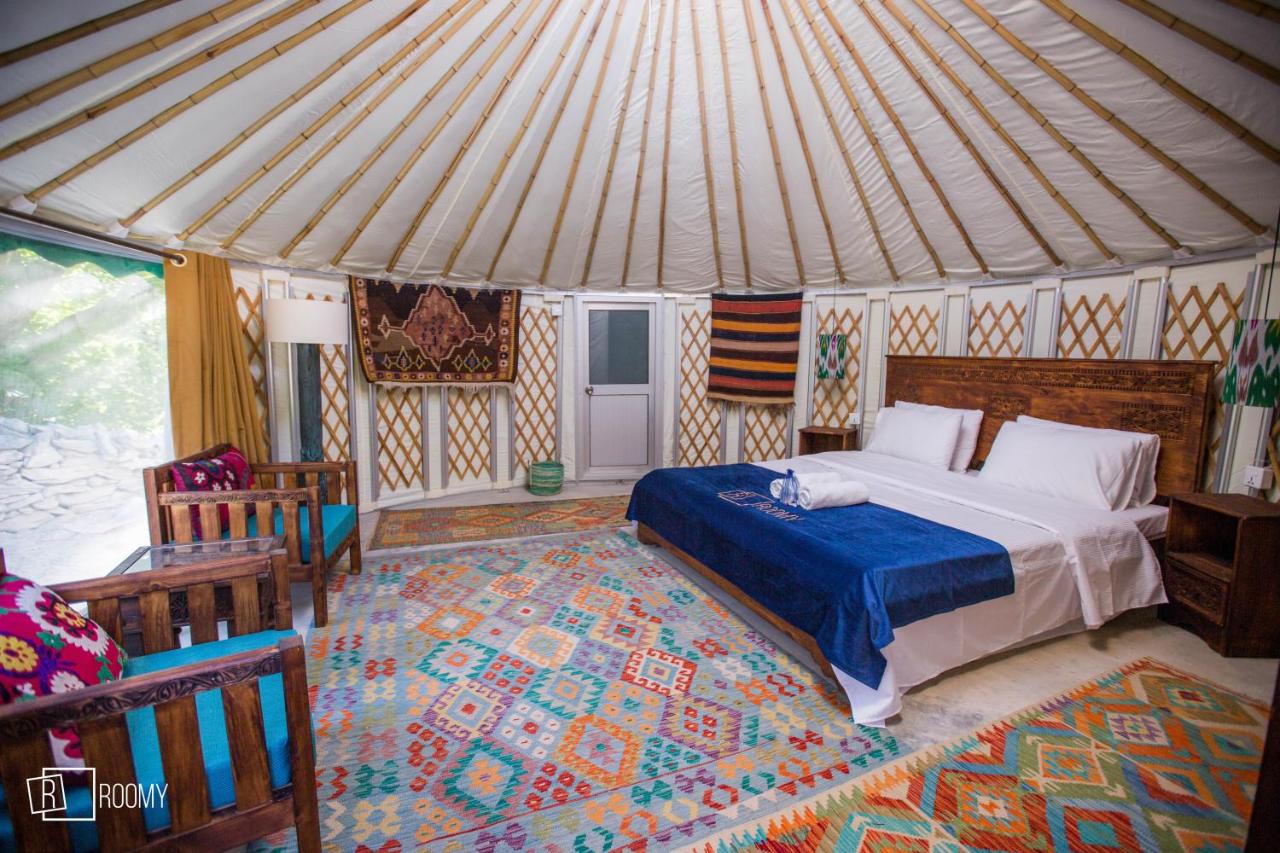 Roomy Yurts, Minapin Nagar Hunza