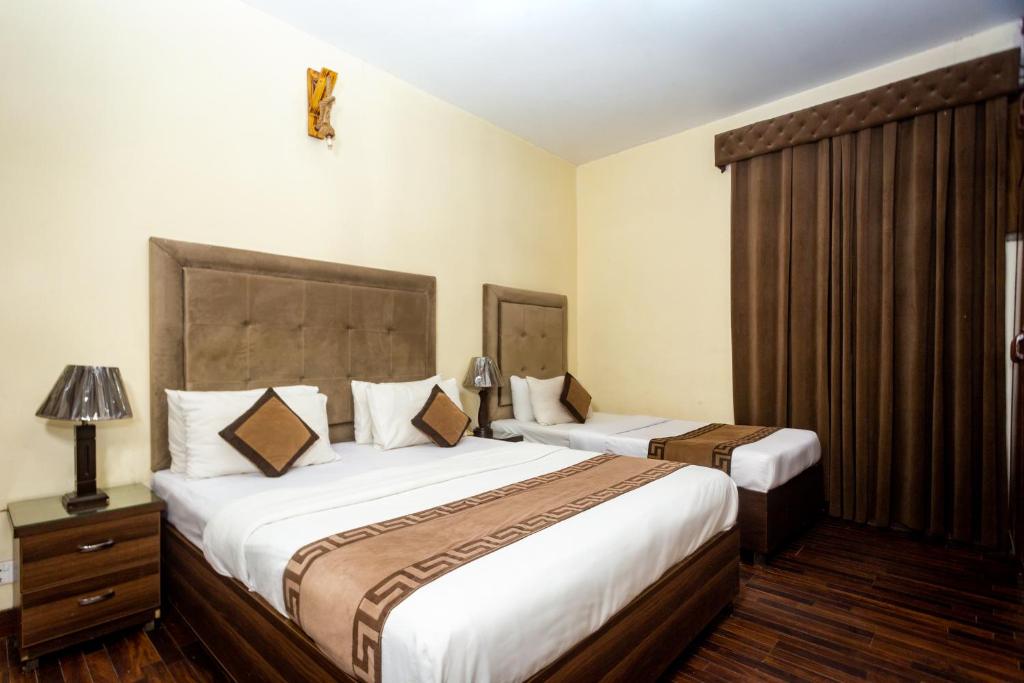 Rose Palace Hotel, Liberty