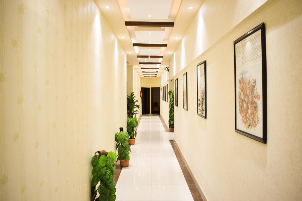 Royal Inn Hotel, Karachi