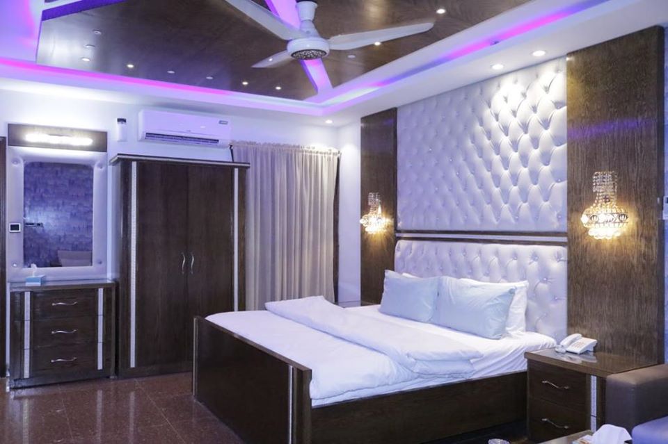 Seashell Inn Hotel, Karachi