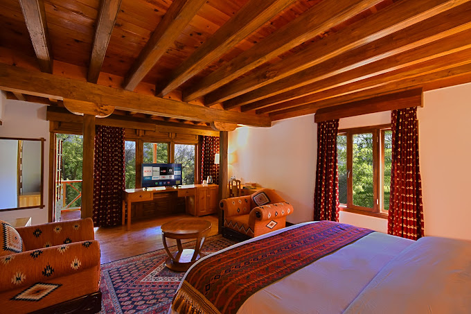 Royal Residence Garden Room