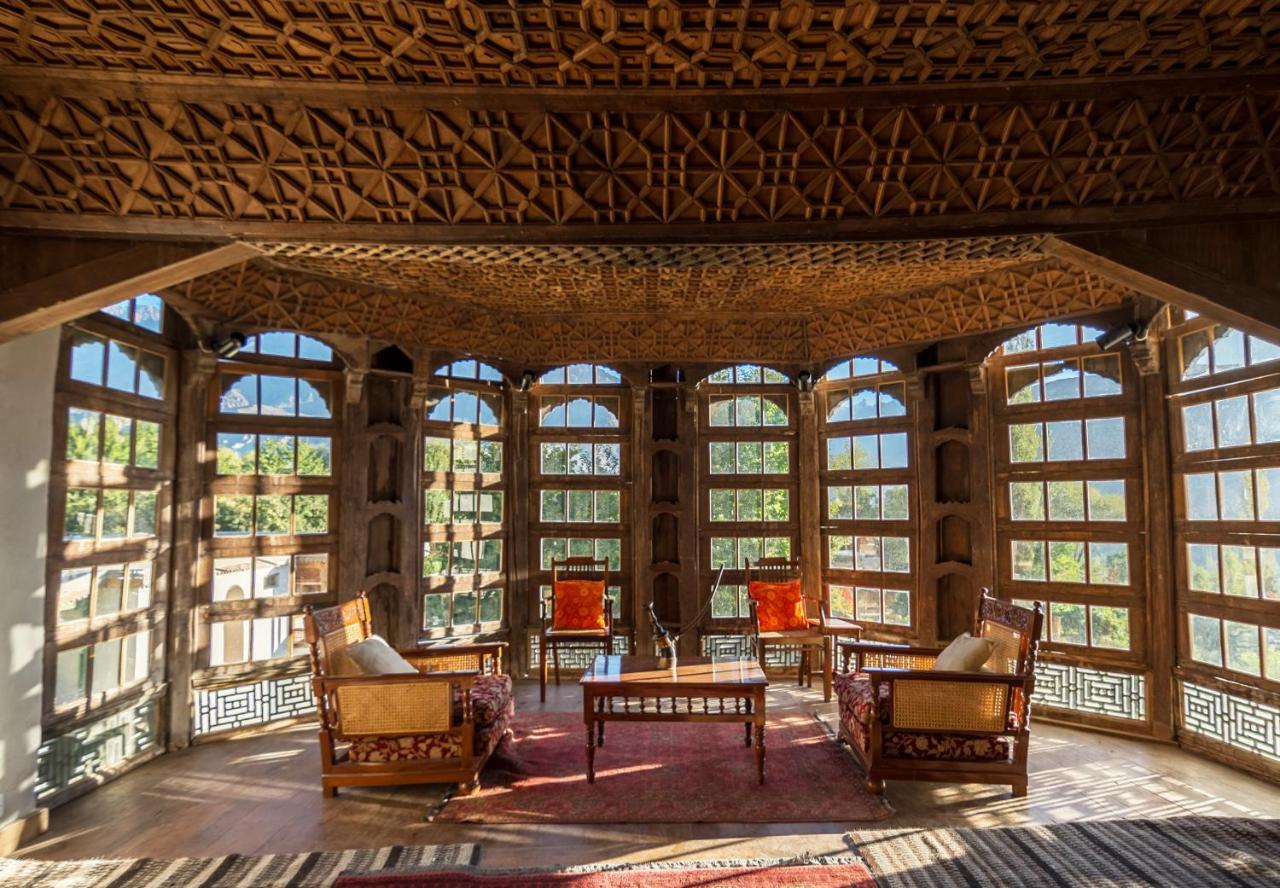 Garden House Room