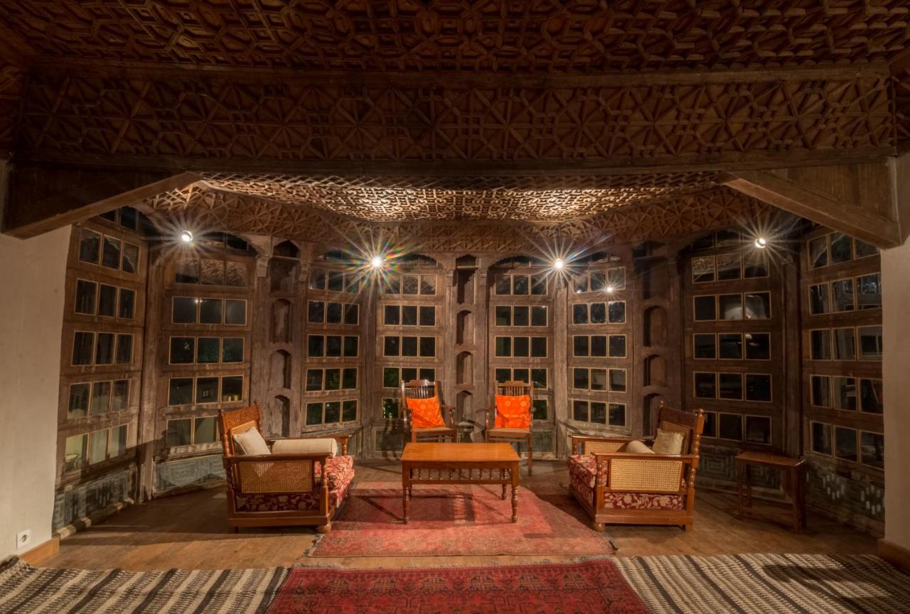 Garden House Room