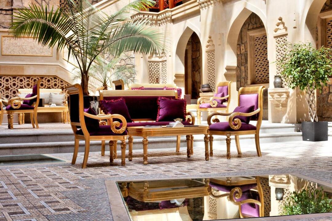 Shah Palace Hotel, Baku