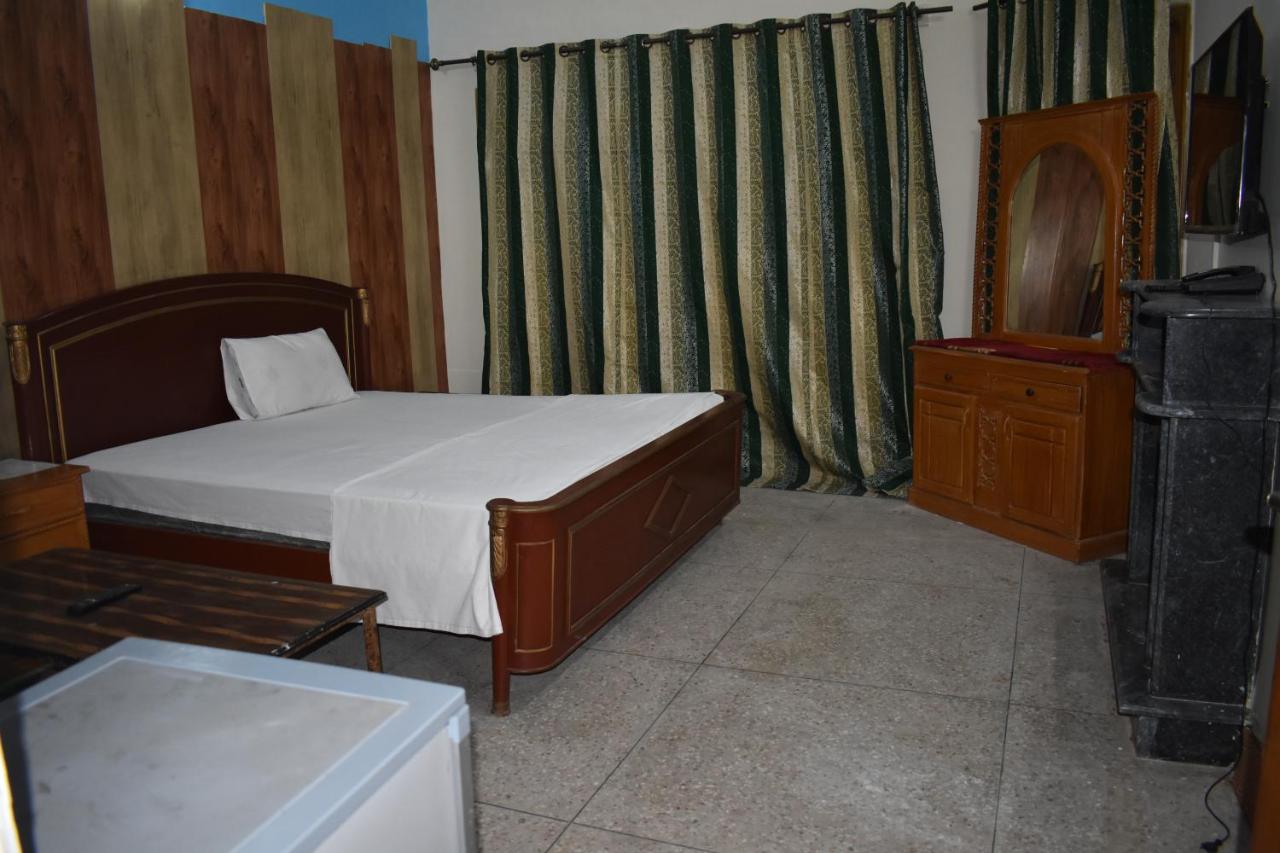 Shahi Palace Guest House