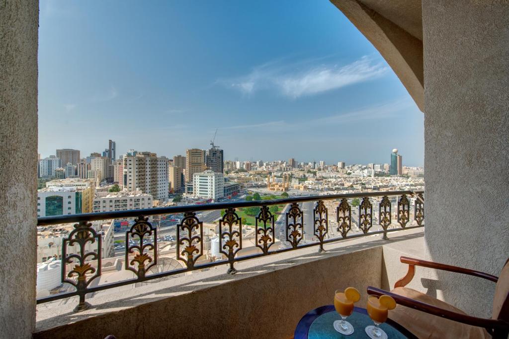 Sharjah Royal Tulip Hotel Apartments توليب رويال الشارقة