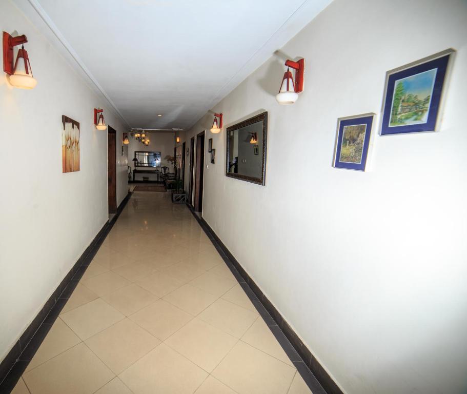 Shelton Hotel, Rawalpindi