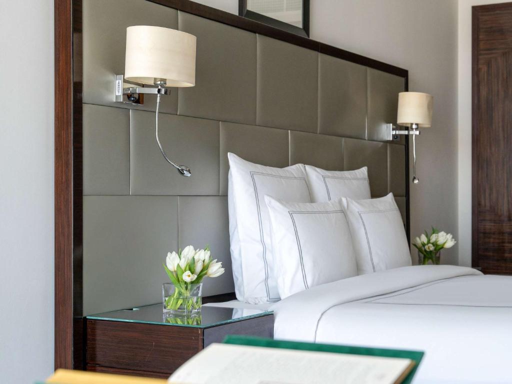 Classic Room Partial Kabba
