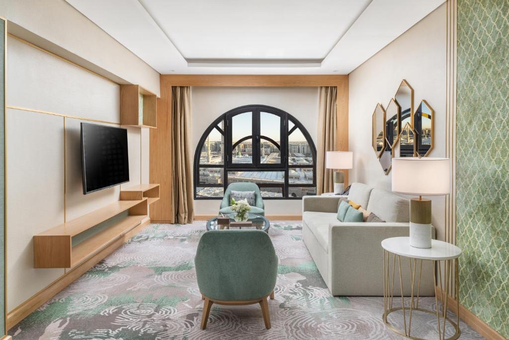 Executive Suite Haram-View-