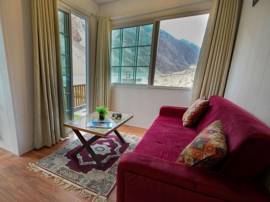 Contemporary Suite