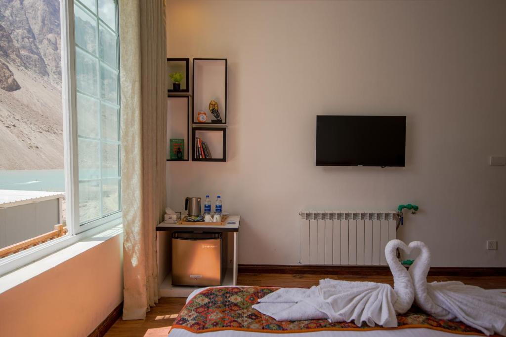 Contemporary Suite