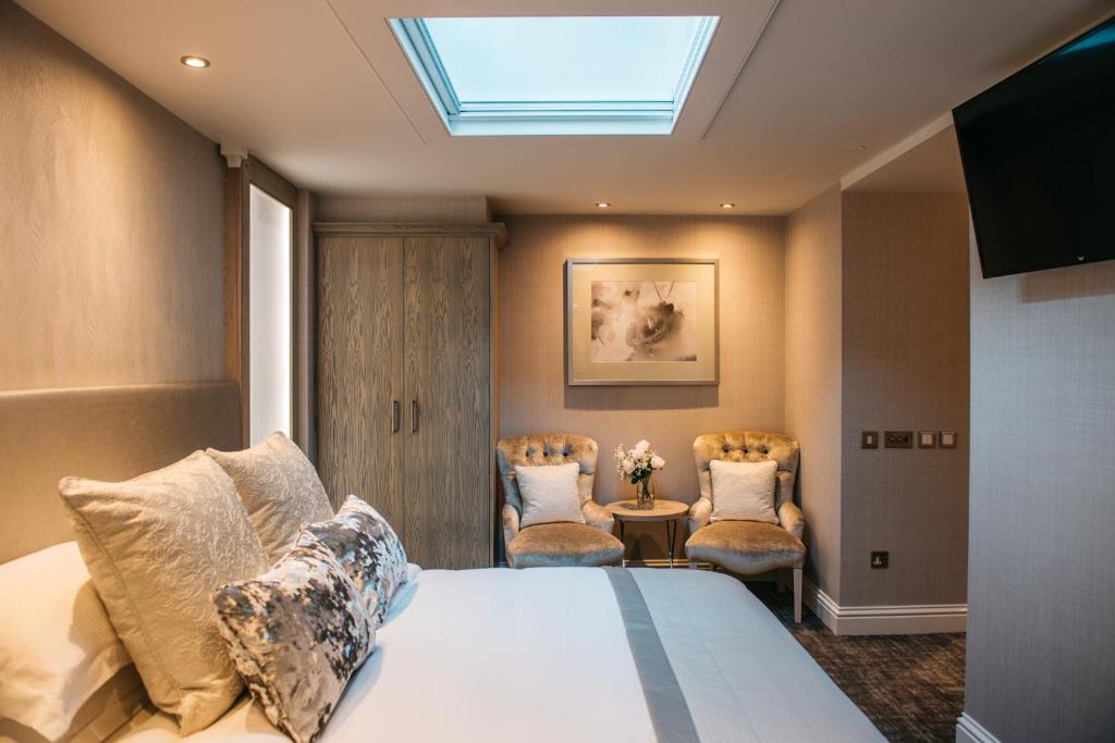 Suite Double Room with View