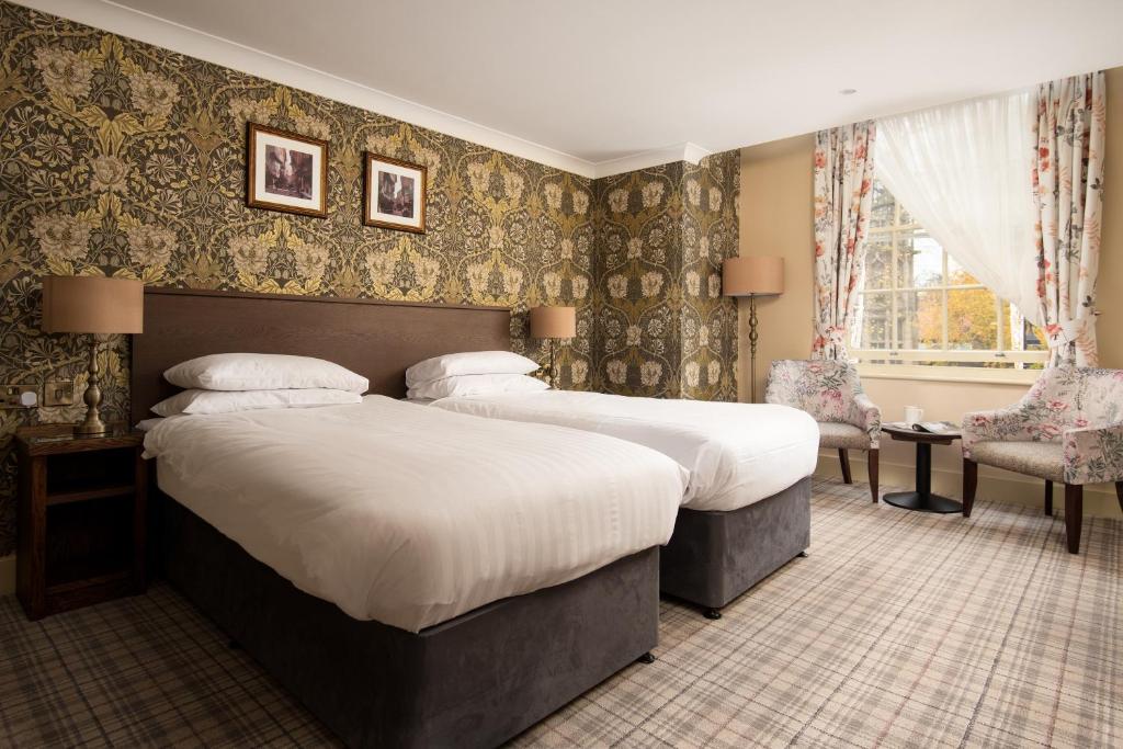 Double or Twin room with either sofa bed or bunks
