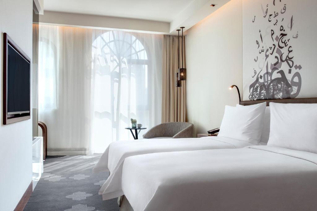 Deluxe Twin Room with City View