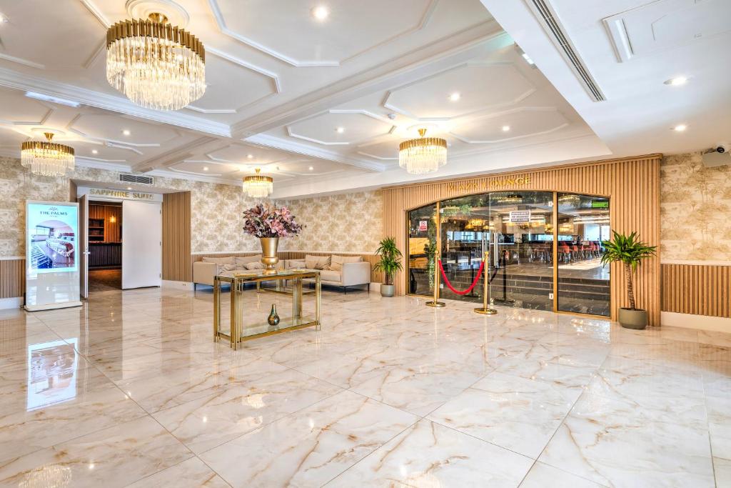 The Palms Hotel