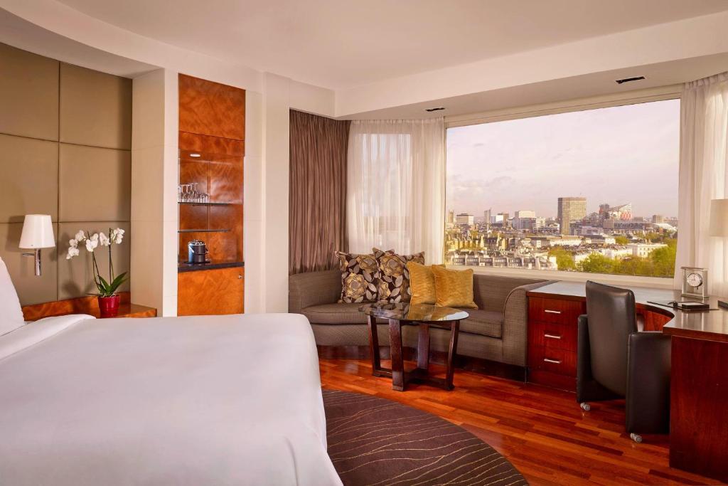 The Park Tower Knightsbridge, a Luxury Collection Hotel, London