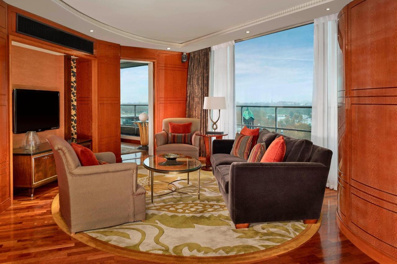 The Park Tower Knightsbridge, a Luxury Collection Hotel, London