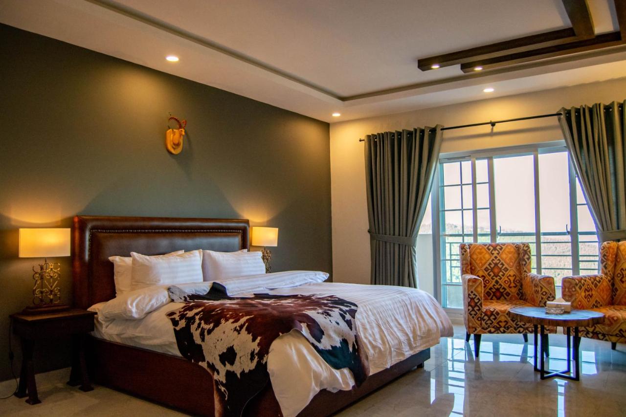 Executive Double Bed