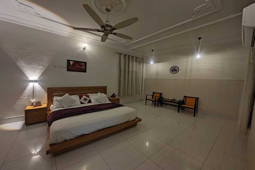 Double Room