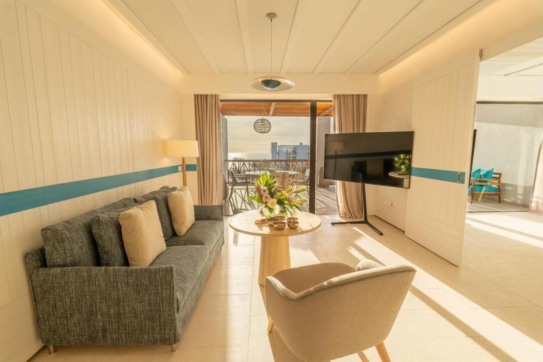 The View Signature Suite