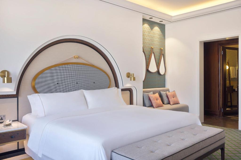 The Westin Dubai Mina Seyahi Beach Resort and Waterpark