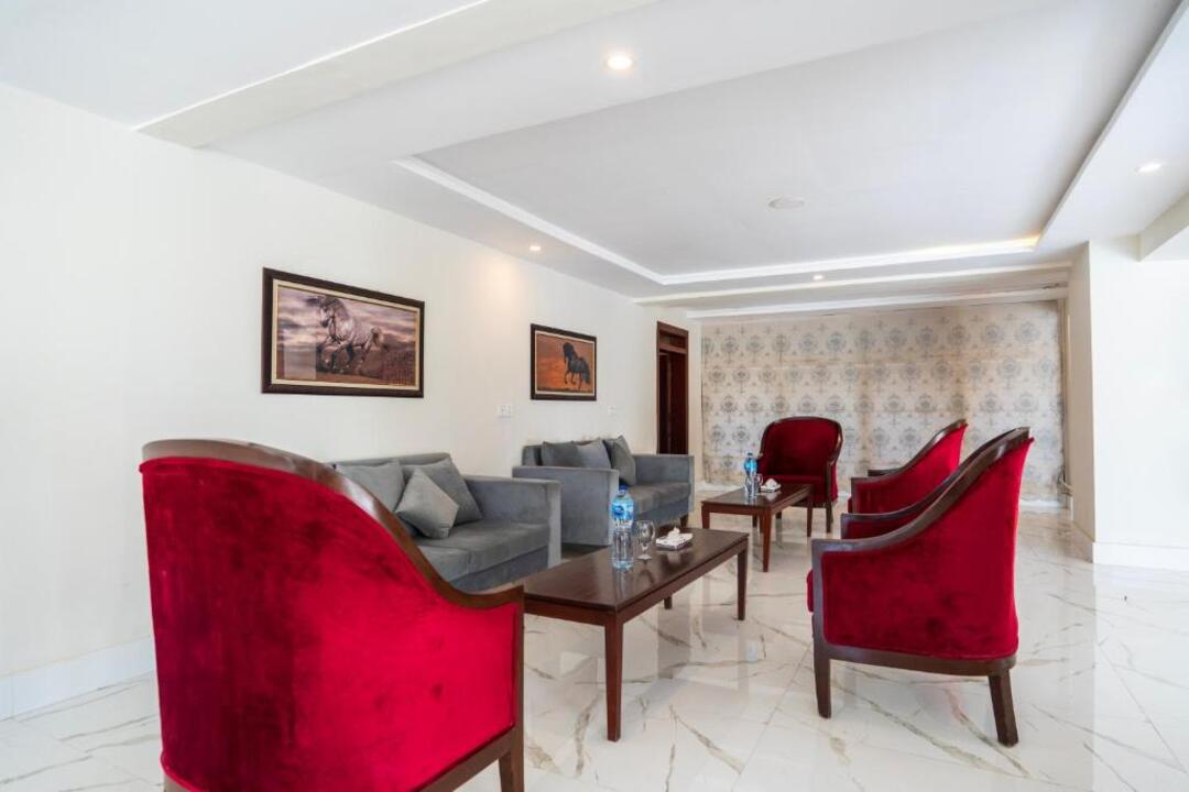 Tibet Hotel