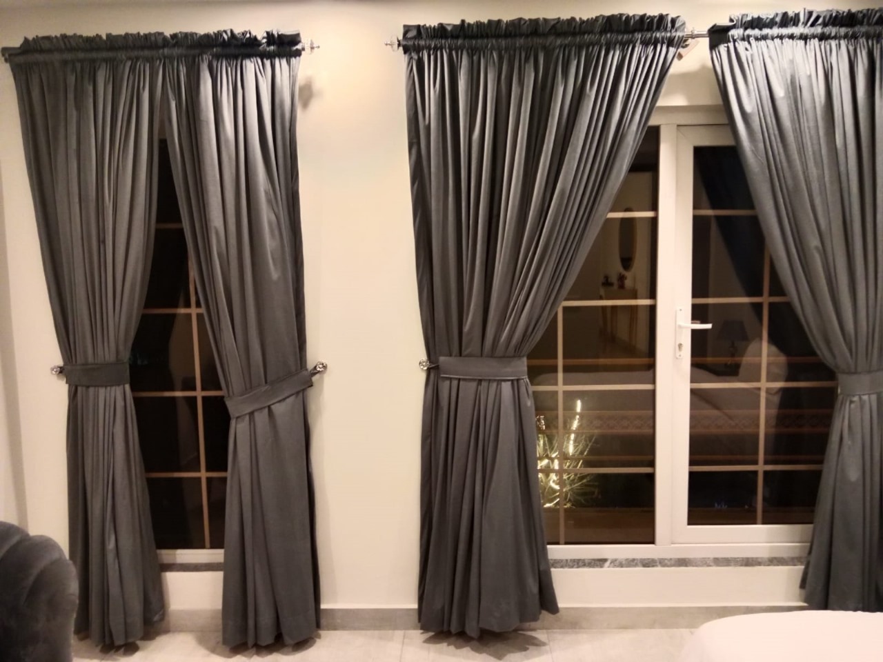Tom's Luxury - Hotel Apartments in Peshawar