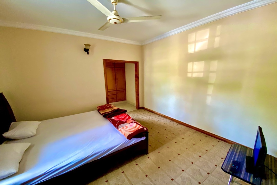 Valley Inn Guest House and Lodges