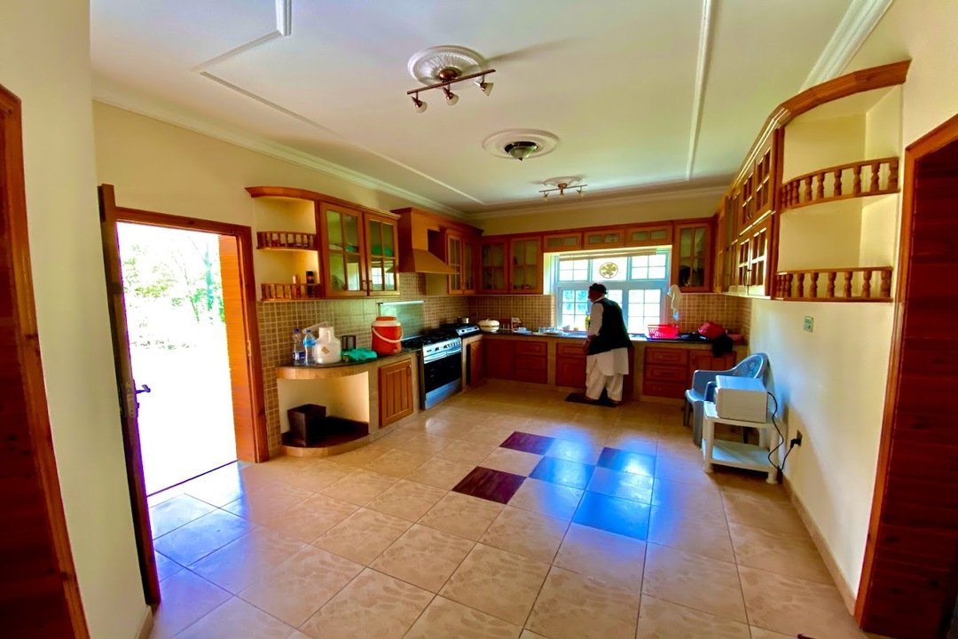 Valley Inn Guest House and Lodges