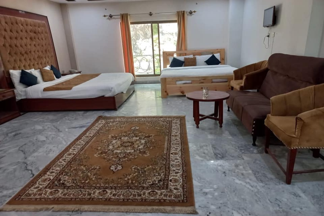 Vision Inn Hotel & Restaurant, Nathia Gali