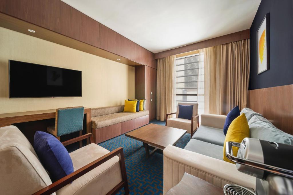 One Bedroom Suite