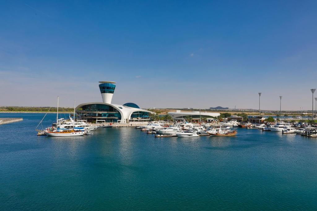 W Abu Dhabi - Yas Island