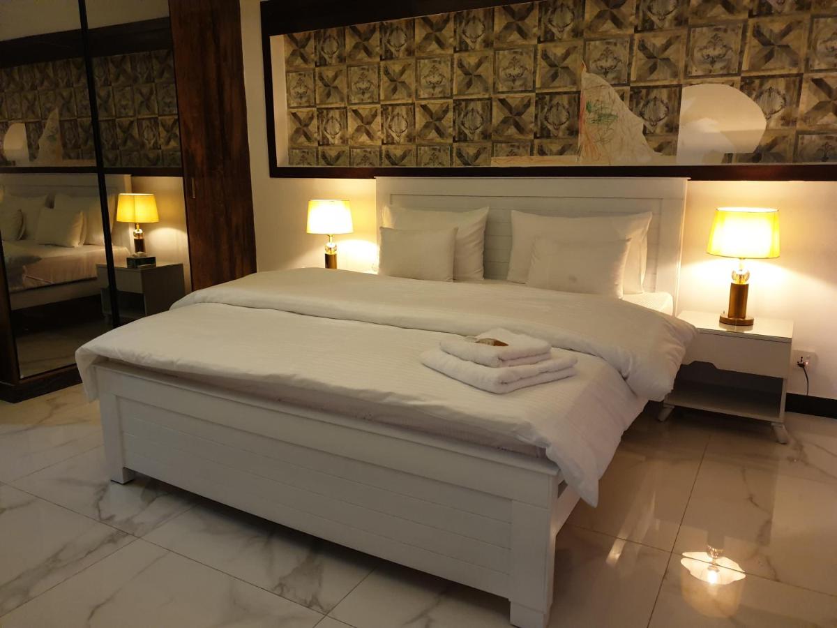 White House Executive - Guest House Rawalpindi