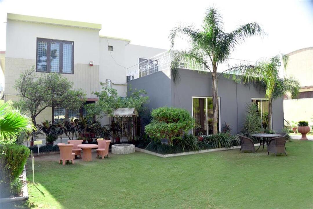 Cape Town Guest House, Islamabad