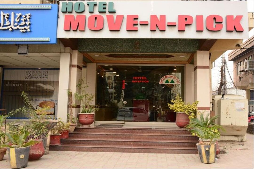 Hotel Move N Pick, Islamabad