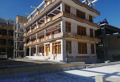 Burj Al Kalam Hotel