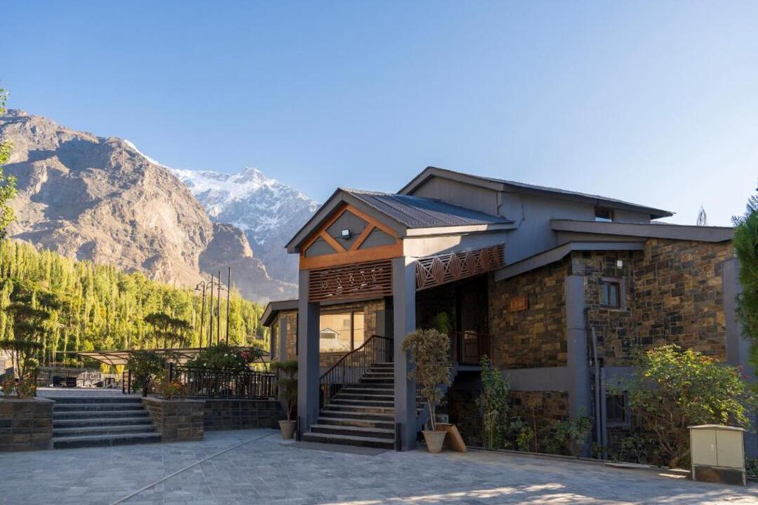 Greenpak Hotel Hunza