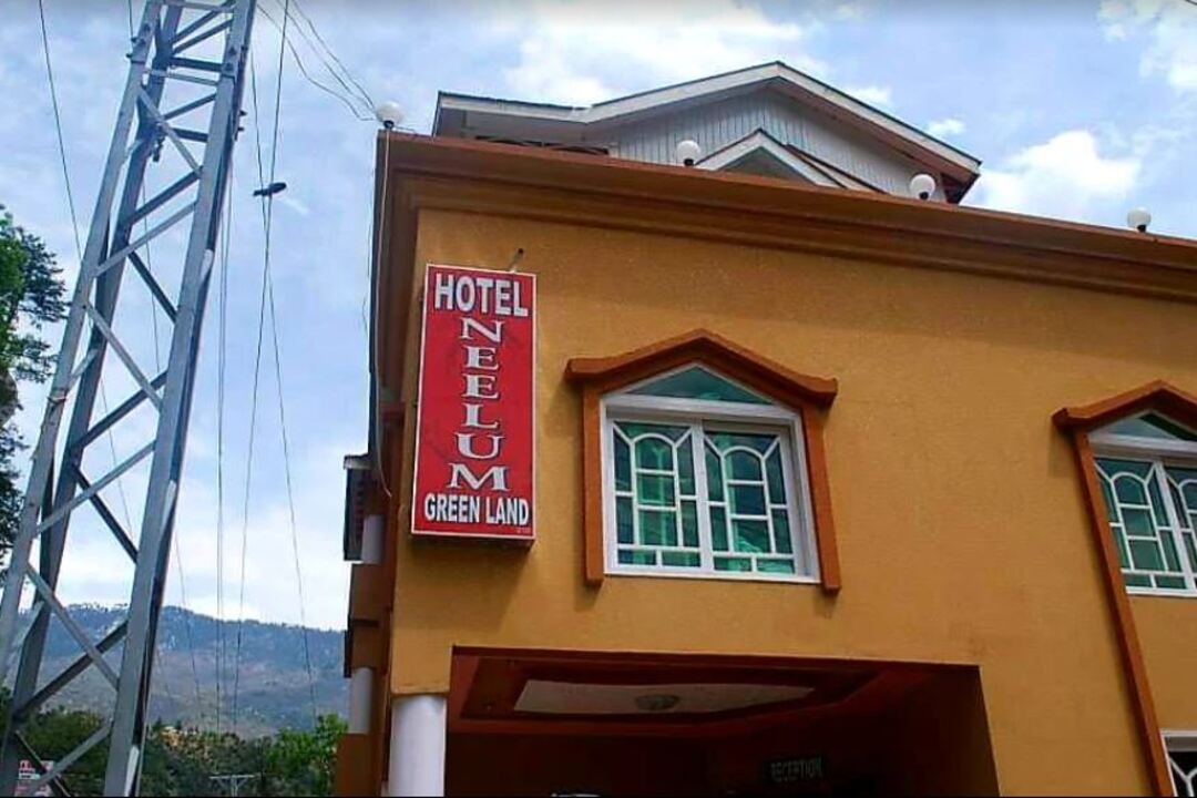 Neelum Greenland Hotel