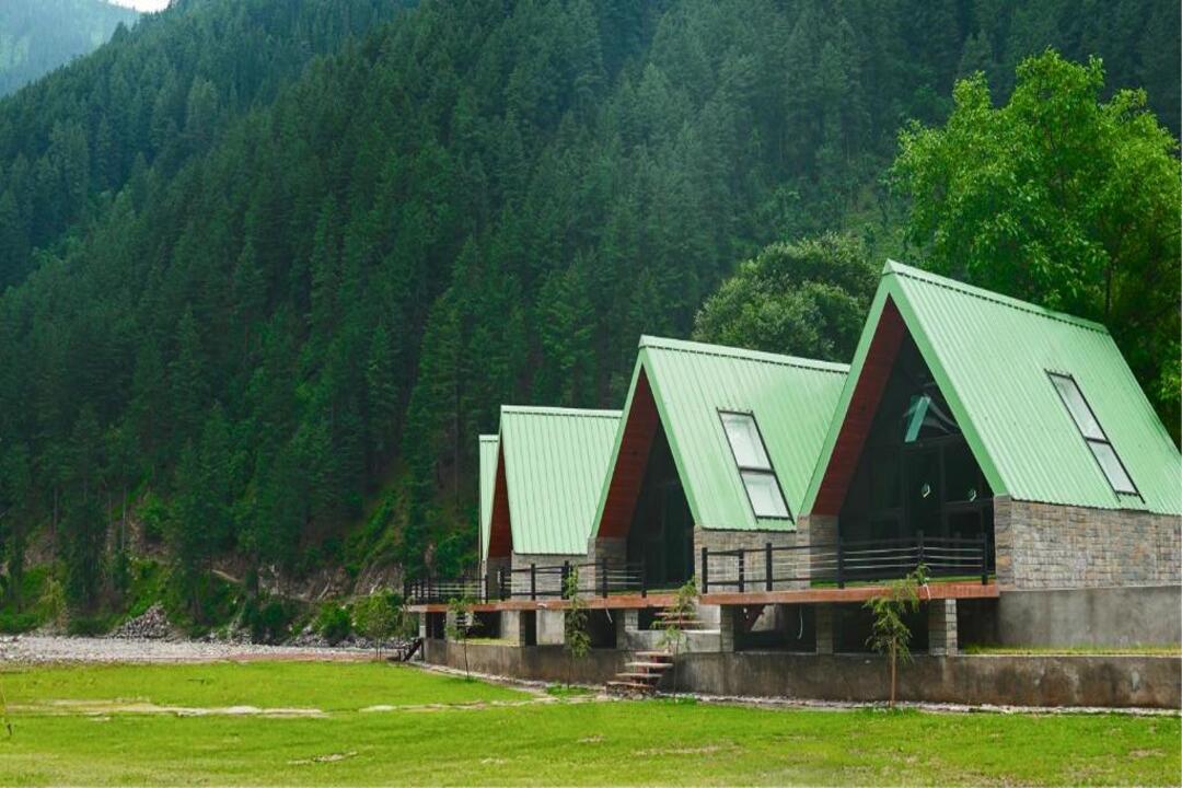 Roameo Resorts, Tehjian