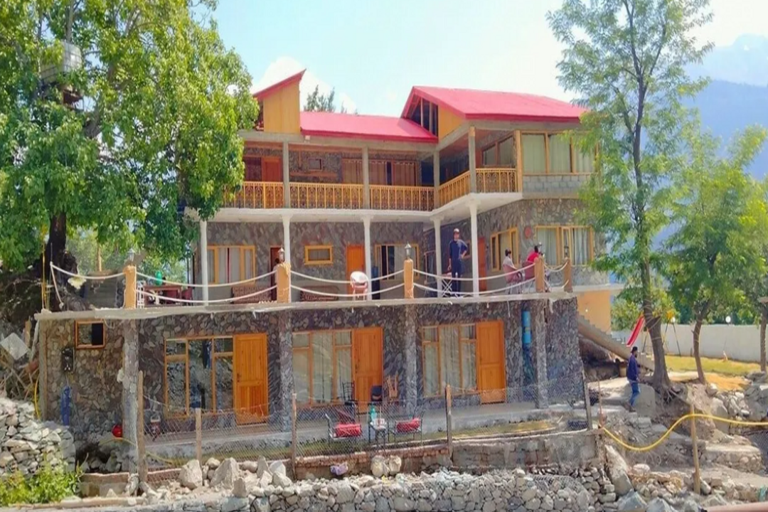 Rock Water Resort Kalam