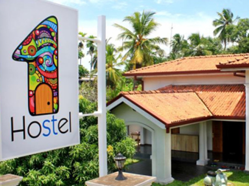 Hostel First Colombo Airport