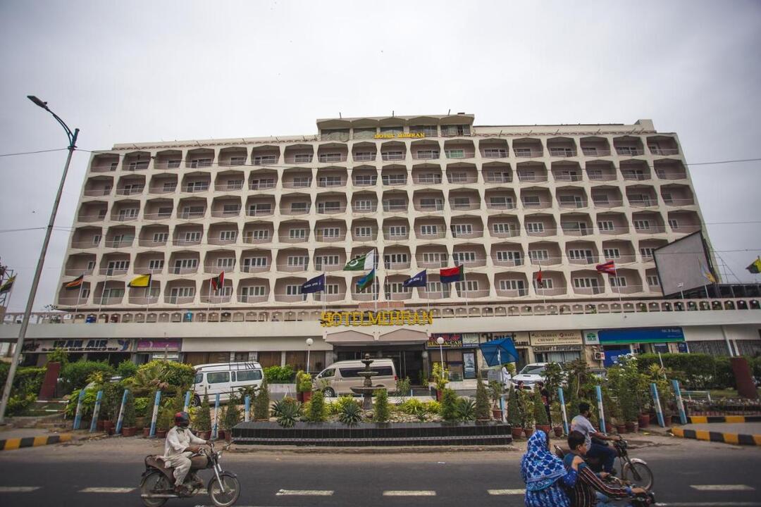 Hotel Mehran, Karachi