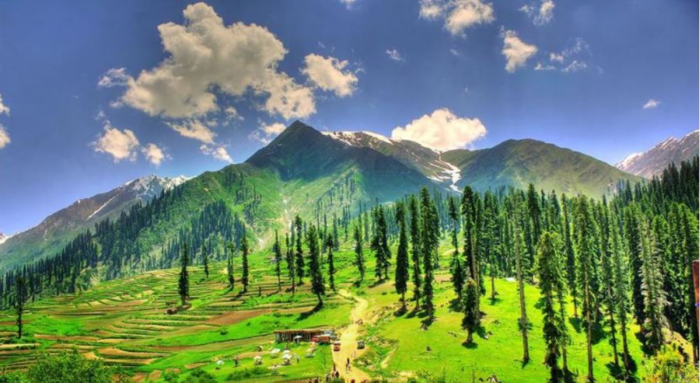 4 Days 3 Nights Tour Package Shogran, Naran