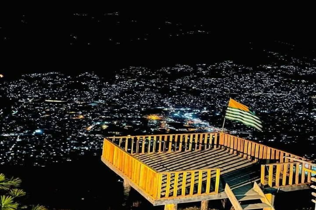 03 Days Romantic Honeymoon Tour to Neelum Valley