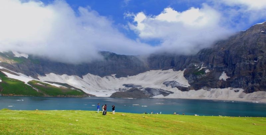 Ratti Gali Tour 3 Days 2 Nights 